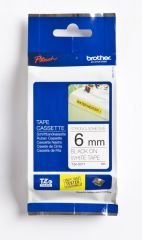 BROTHER P-TOUCH TZE-S211 TZE-TAPE 6MM BEYAZ ÜZERİNE SİYAH GÜÇLÜ YAPIŞKANLI LAMİNASYONLU ETİKET