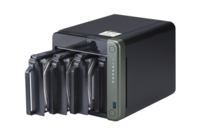 QNAP TS-453D 4GB NAS ÜNİTESİ 4 HDD Yuvalı Tower NAS Depolama Ünitesi