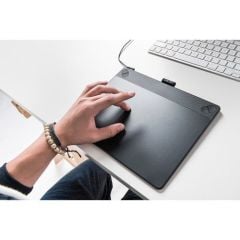 WACOM INTUOS ART BLACK P&T-M (CTH-690AK)
